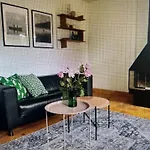 Fint Hus 15 Min Fran Stockholm C
